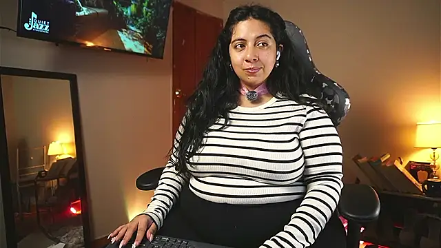 coraline latin online show from 03/18/26, 12:36