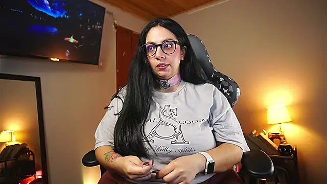 coraline latin online show from 04/17/26, 12:02