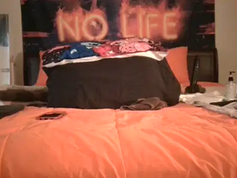 Snapshot of EnticingAaliyah chatting on 12/11/24, 05:59 EnticingAaliyah online show from 12/11/24, 05:59