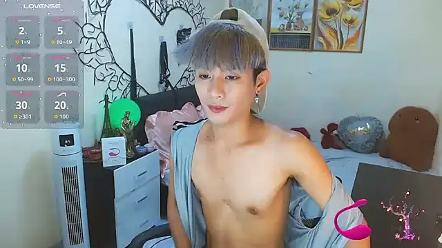 WildestTwink online show from 09/08/25, 04:17