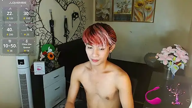 WildestTwink online show from 10/17/25, 06:21