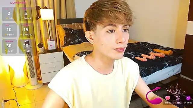 Snapshot of WildestTwink chatting on 06/24/26, 05:23 WildestTwink online show from 06/24/26, 05:23