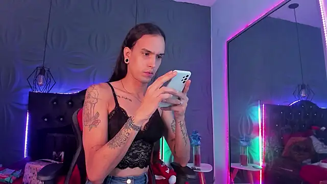 Snapshot of joaisaza chatting on 12/26/24, 06:52 joaisaza online show from 12/26/24, 06:52