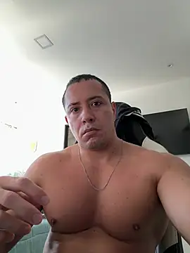 Snapshot of Hot_deep_dick chatting on 06/25/26, 03:27 Hot deep dick online show from 06/25/26, 03:27