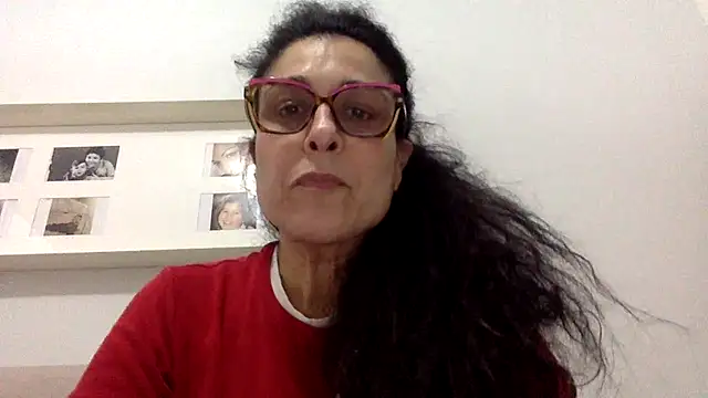 Snapshot of crudeliafrancy chatting on 02/25/26, 03:43 crudeliafrancy online show from 02/25/26, 03:43