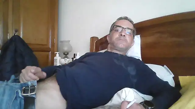 CarlosRocha73 online show from 04/08/26, 11:21