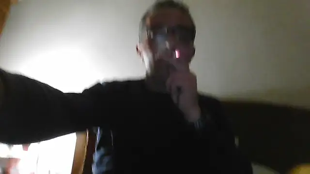 CarlosRocha73 online show from 04/08/26, 11:27