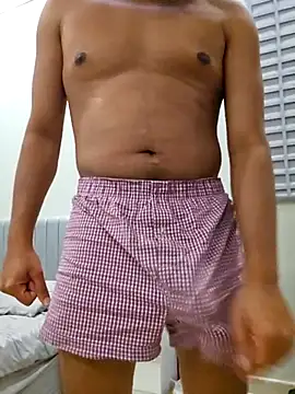 shakir12340 online show from 02/04/26, 06:03