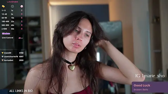 LAUREL HAZEL online show from 10/25/25, 06:13