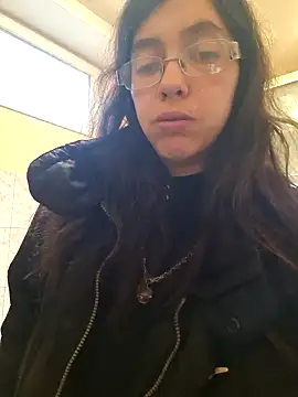 Snapshot of rposhta1991 chatting on 02/26/25, 02:03 rposhta1991 online show from 02/26/25, 02:03