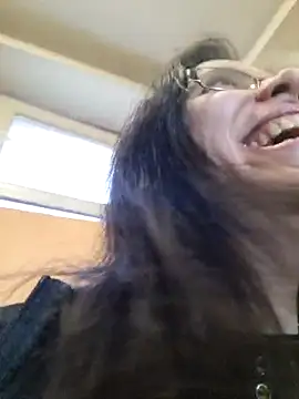 Snapshot of rposhta1991 chatting on 03/11/25, 11:23 rposhta1991 online show from 03/11/25, 11:23