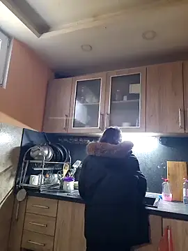 Snapshot of rposhta1991 chatting on 10/04/25, 05:27 rposhta1991 online show from 10/04/25, 05:27