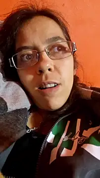 Snapshot of rposhta1991 chatting on 10/24/25, 06:48 rposhta1991 online show from 10/24/25, 06:48