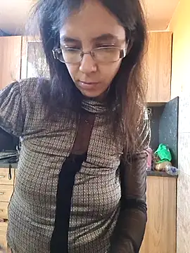 Snapshot of rposhta1991 chatting on 11/02/25, 08:28 rposhta1991 online show from 11/02/25, 08:28