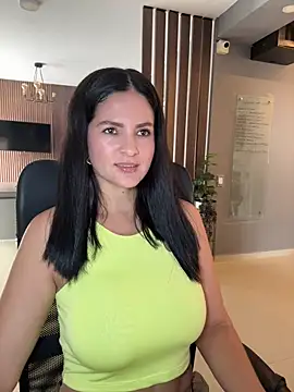 Carolina Novoa online show from 05/26/26, 06:26
