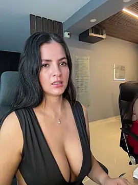 Carolina Novoa online show from 07/25/26, 10:40