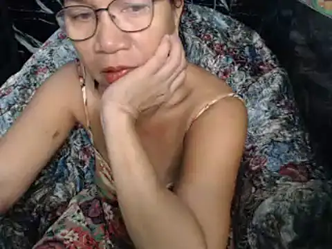 ASIANDOLLY4U online show from 04/10/26, 12:16