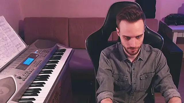 Sweetparker online show from 10/22/25, 07:24