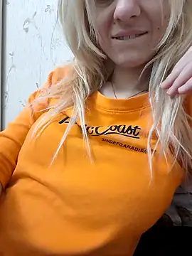 YogisticJuli666 online show from 01/24/25, 06:03