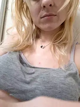 YogisticJuli666 online show from 03/07/25, 09:18