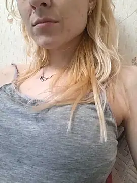 YogisticJuli666 online show from 03/13/25, 11:19