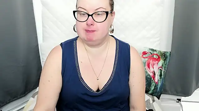 Snapshot of dirtyBonnie chatting on 11/13/25, 10:25 dirtyBonnie online show from 11/13/25, 10:25