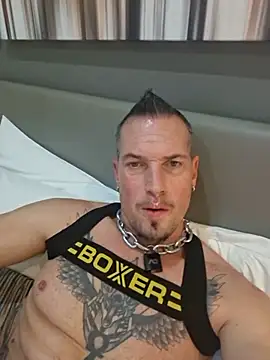 Dv8rBoy666 online show from 07/26/26, 12:30