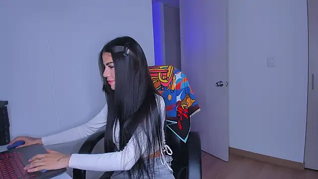 Lisegg  online show from 02/13/26, 10:39