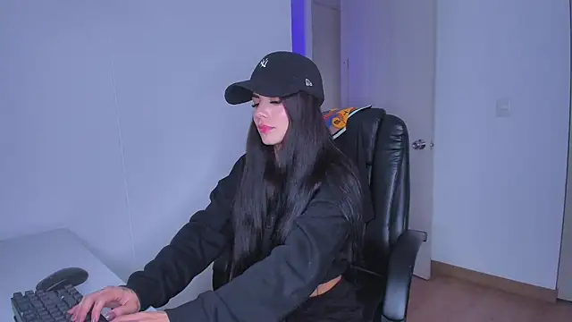 Lisegg  online show from 03/12/26, 07:31