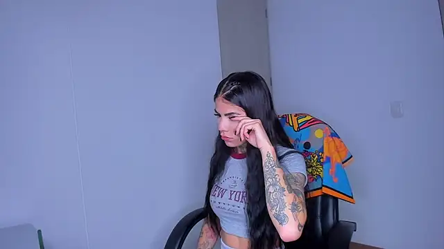 Lisegg  online show from 04/20/26, 10:07