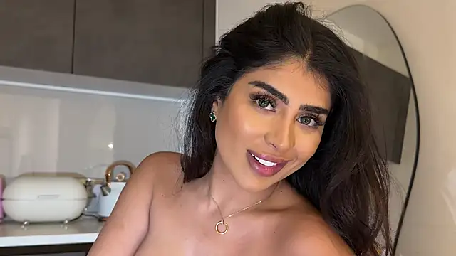 ArabicBarbie online show from 12/17/25, 11:55