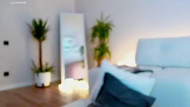 Sinful Eyes online show from 02/16/26, 07:48