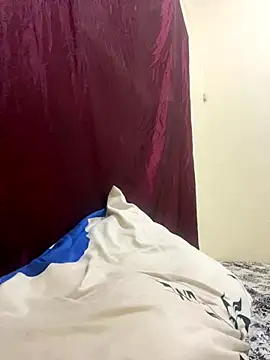  FoxyFlair online show from 12/03/25, 01:20