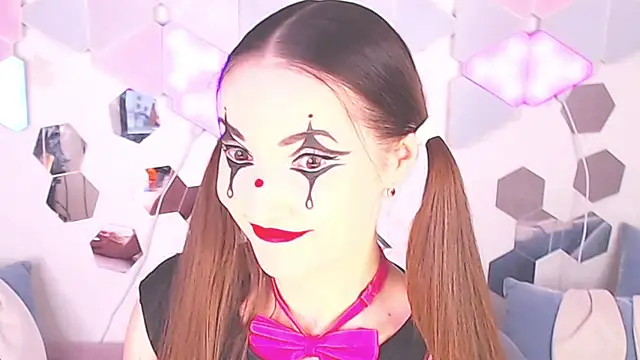 LexiKiss online show from 12/20/25, 11:01