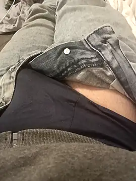 Snapshot of dark8in chatting on 04/13/26, 01:22 dark8in online show from 04/13/26, 01:22