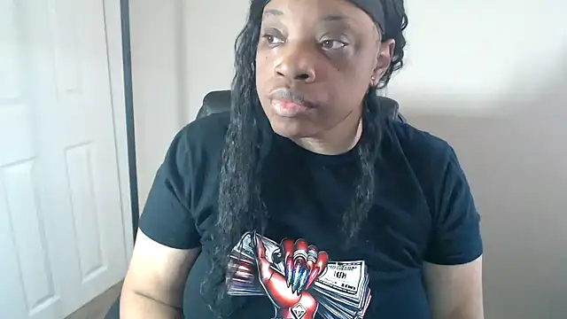 Sexymona1218 online show from 05/16/26, 02:38