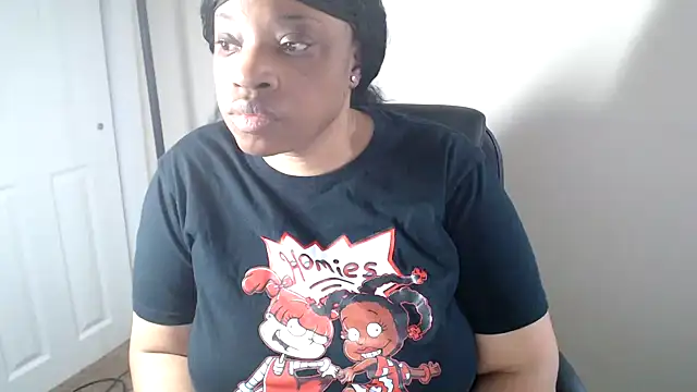 Sexymona1218 online show from 05/27/26, 01:30