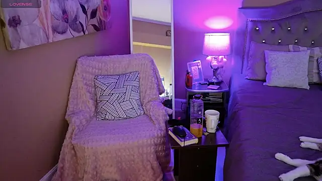 lara heaven online show from 01/27/25, 03:50