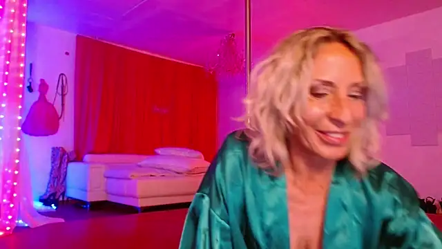 Sweet-Ginger online show from 04/07/26, 03:23