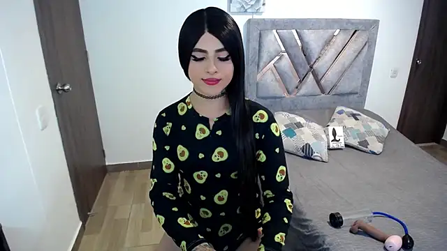 Snapshot of kamila_martin chatting on 10/25/25, 08:14 kamila martin online show from 10/25/25, 08:14