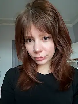 Snapshot of Oopsfoxy chatting on 02/14/26, 06:21 Oopsfoxy online show from 02/14/26, 06:21