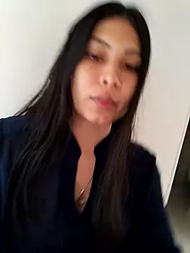 evolet01 online show from 02/10/25, 07:28