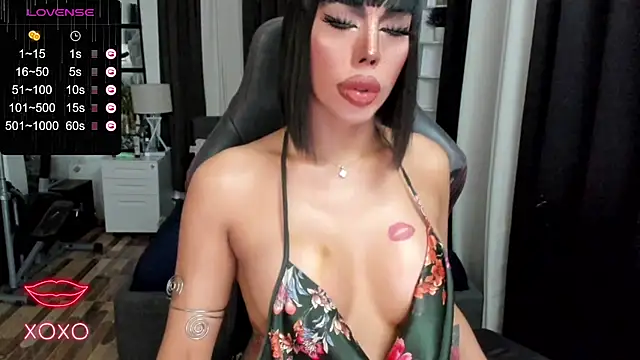 Forever MissCandace online show from 01/31/25, 07:51