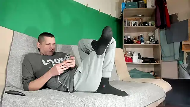 viraglaci18xh online show from 03/13/26, 09:10