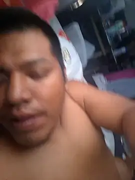 Snapshot of juliopantoja chatting on 03/04/26, 04:02 juliopantoja online show from 03/04/26, 04:02