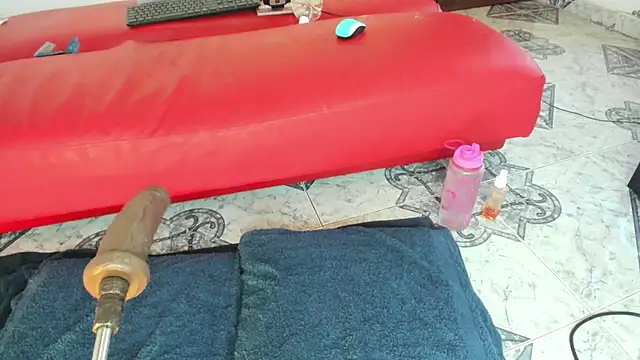 Snapshot of Dakotalove20 chatting on 11/16/25, 03:56 Dakotalove20 online show from 11/16/25, 03:56