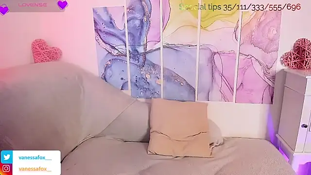 VanessaFox   online show from 02/14/25, 02:33