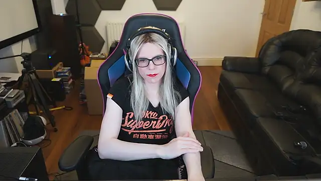 Snapshot of KelseyCobalt chatting on 01/31/25, 10:21 KelseyCobalt online show from 01/31/25, 10:21