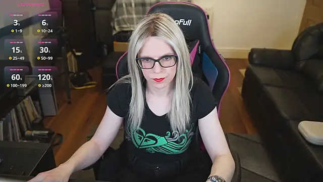 Snapshot of KelseyCobalt chatting on 09/21/25, 08:32 KelseyCobalt online show from 09/21/25, 08:32