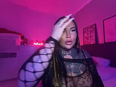  MelinaCurves  online show from 01/29/25, 08:56